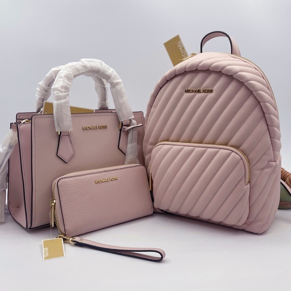 Michael Kors Handbags - 🔥Bundle Deal🔥Michael Kors Pink 3-Piece Set